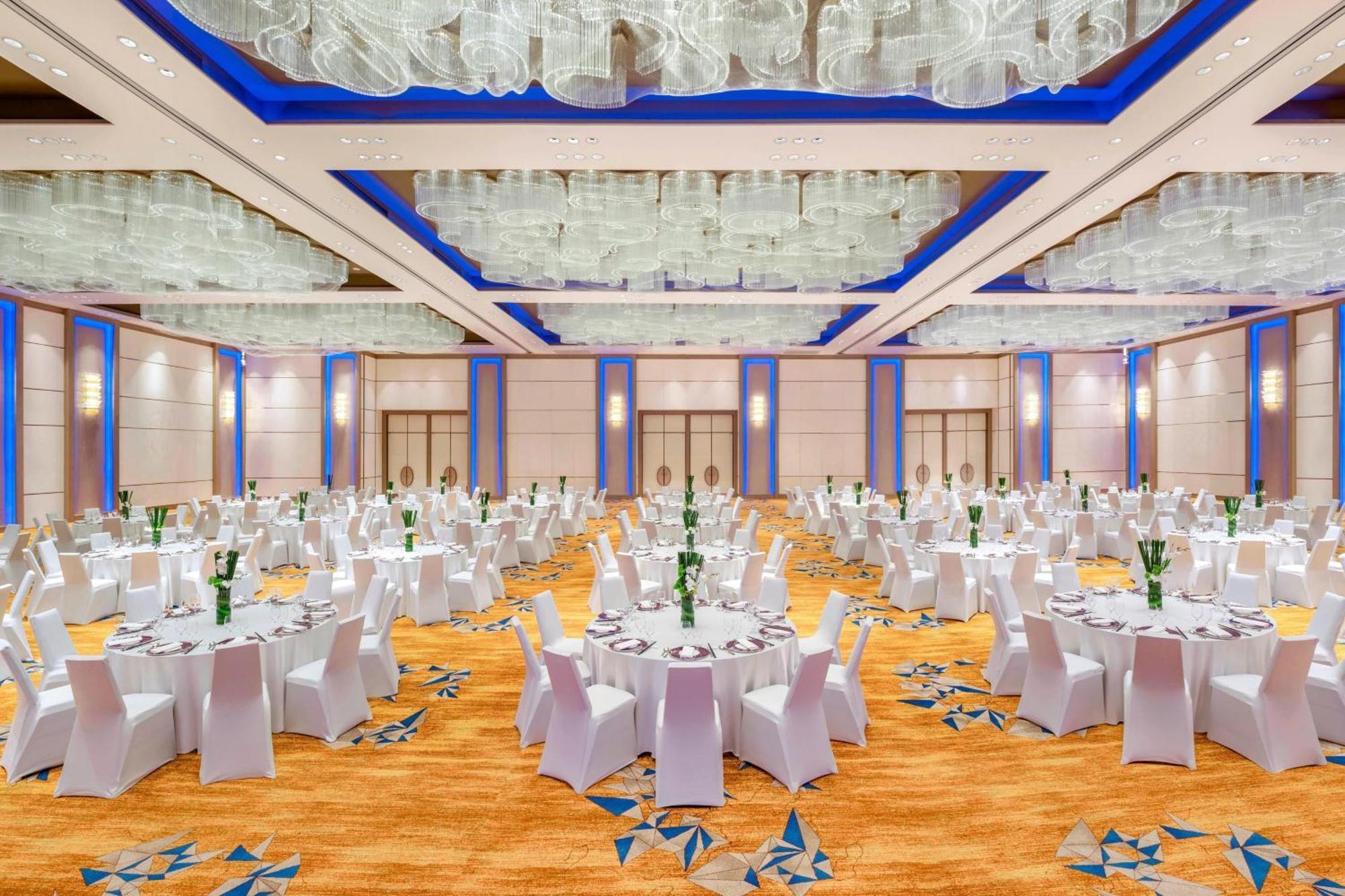 Sheraton Qingdao West Coast Bagian luar foto