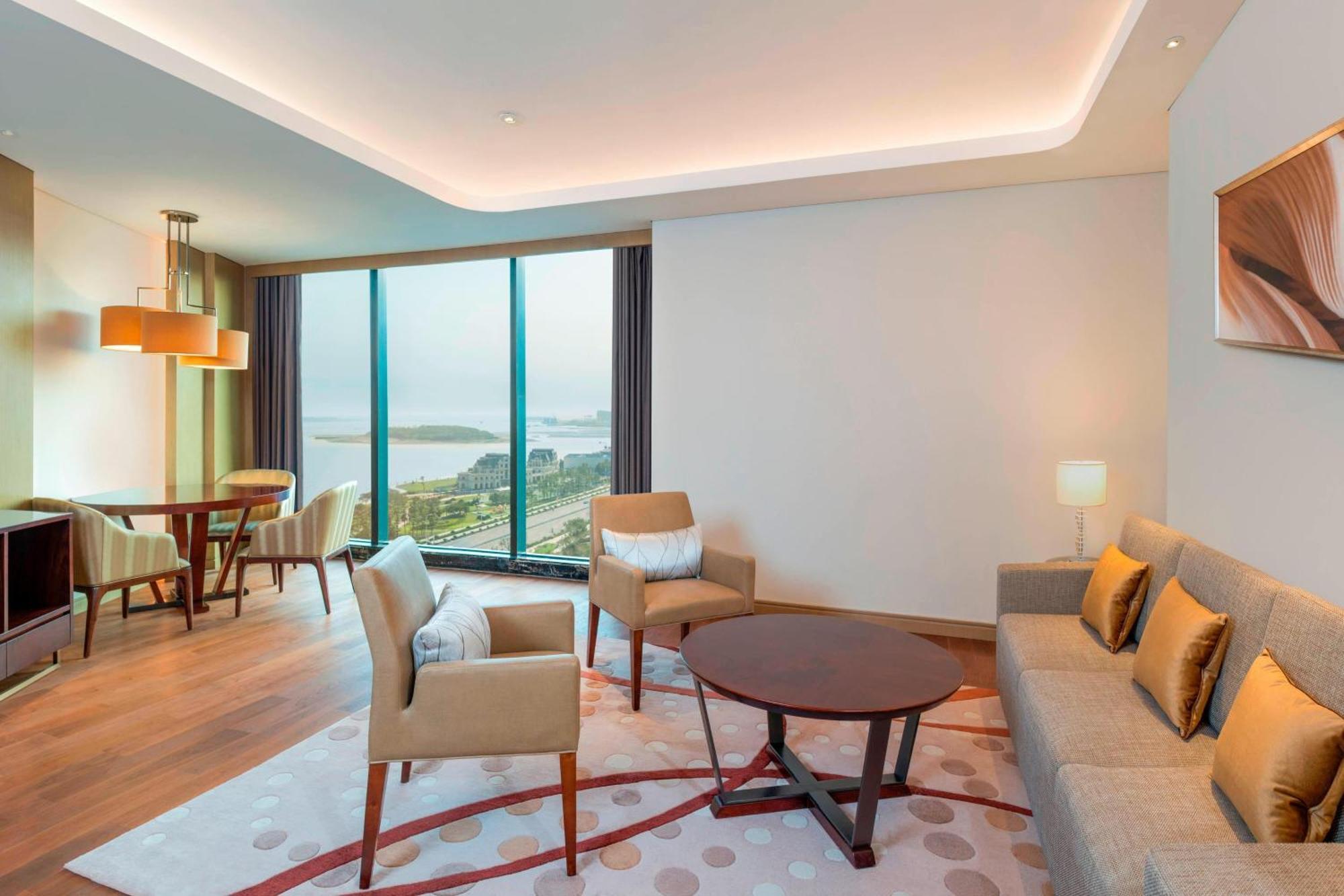 Sheraton Qingdao West Coast Bagian luar foto