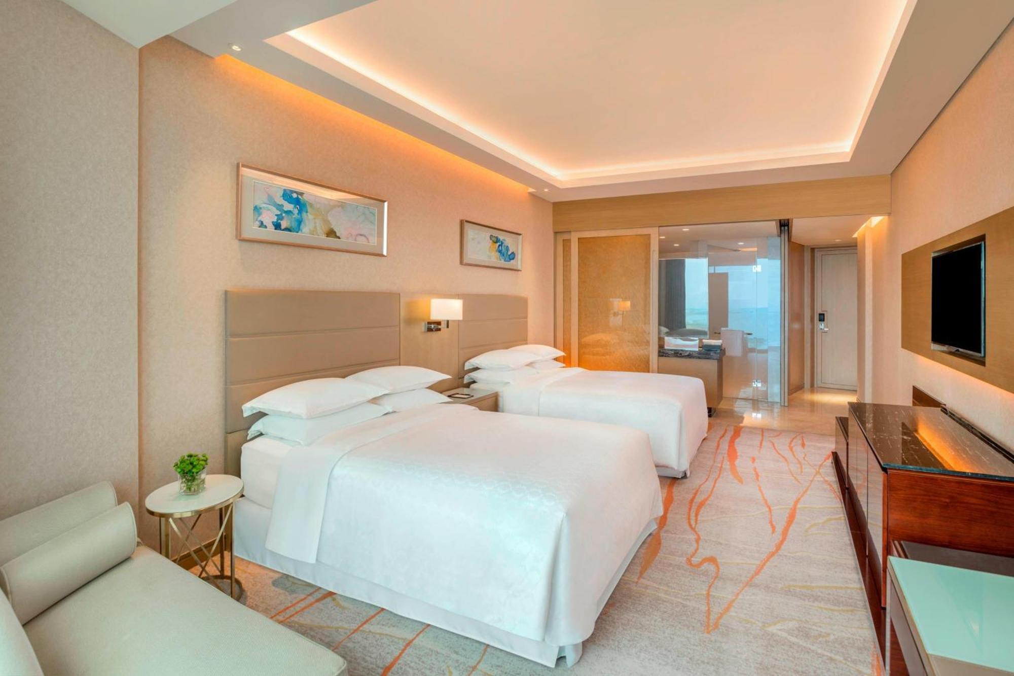 Sheraton Qingdao West Coast Bagian luar foto