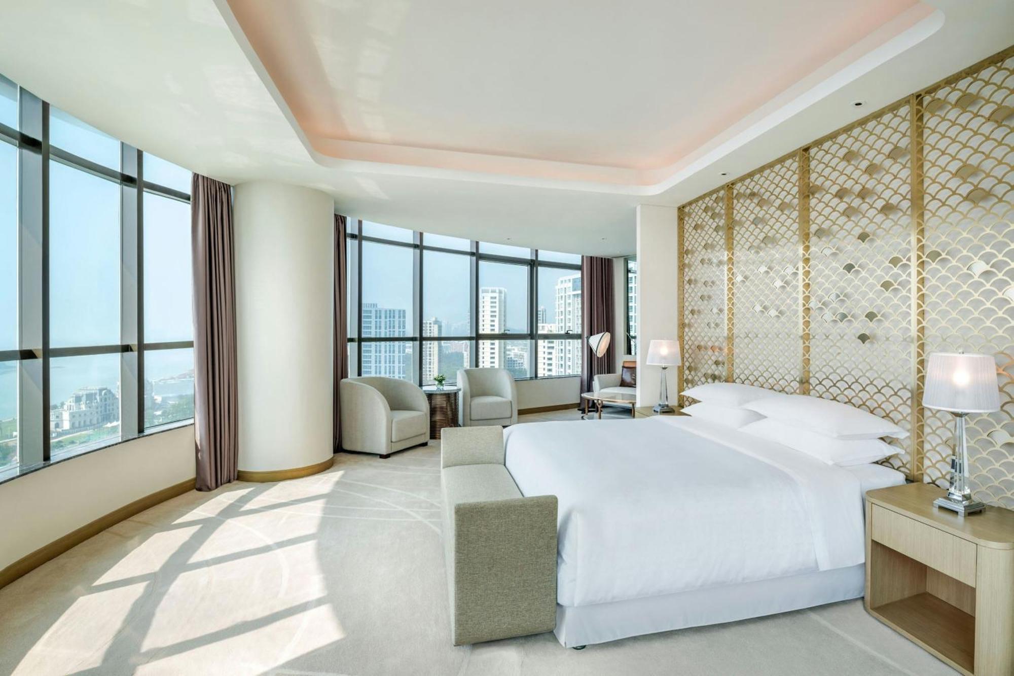 Sheraton Qingdao West Coast Bagian luar foto